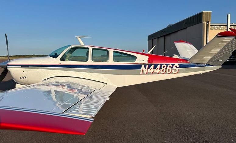 1975 Beech V35B Bonanza Photo 2