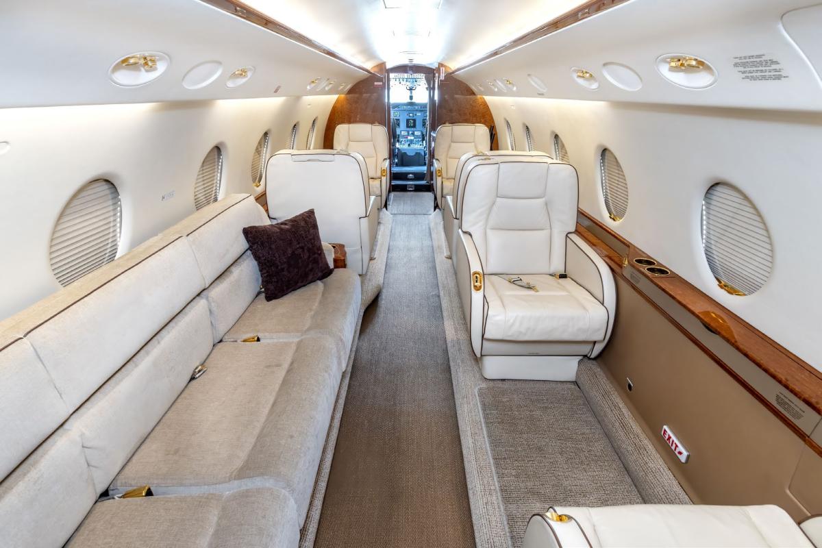 2008 Gulfstream G200 Photo 6