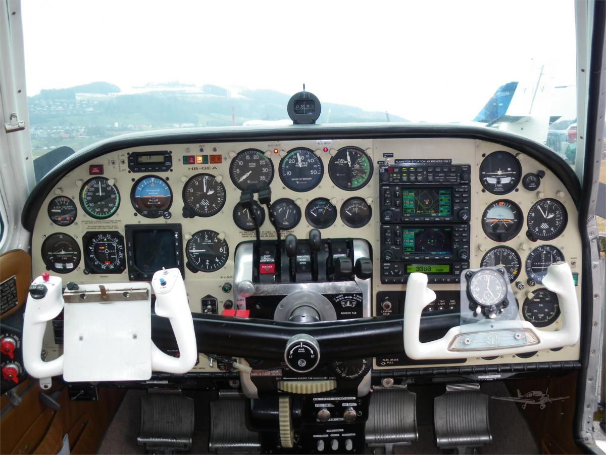 Aircraftdealer.com | 1961 Beech Baron 55 HB-GEA