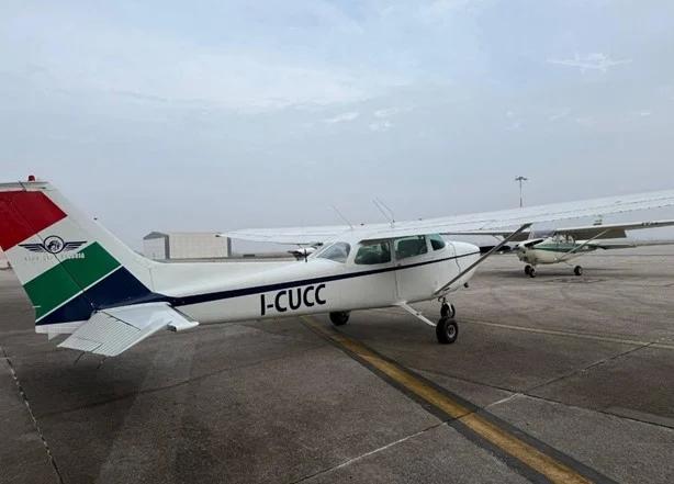 1974 CESSNA 172M SKYHAWK Photo 2