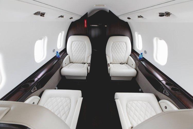 2000 LEARJET 60 Photo 4