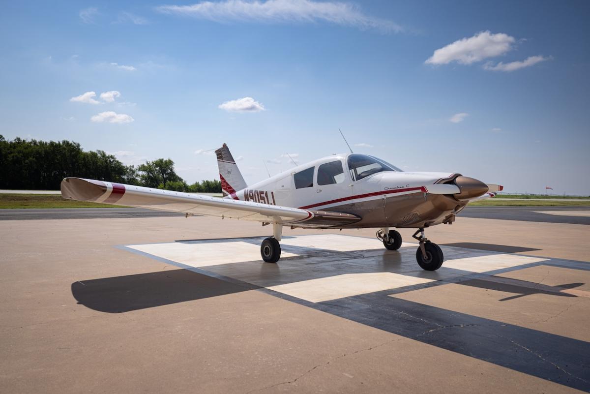 1966 Piper PA-28-180 Photo 2