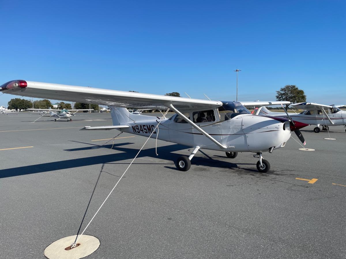 2009 Cessna 172S Photo 2