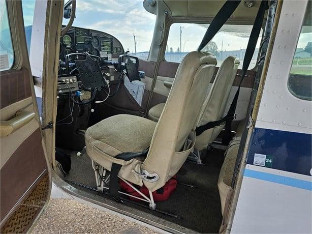 1962 CESSNA 182 SKYLANE Photo 3