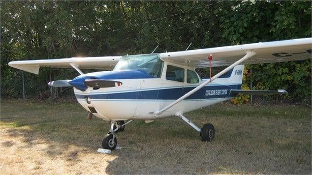 1975 CESSNA 172M SKYHAWK Photo 2