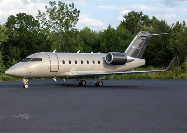 2000 BOMBARDIER CHALLENGER 604 Photo 2