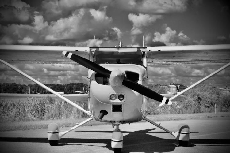 1974 Cessna 172M Skyhawk Photo 3