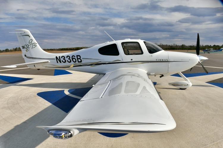 2006 Cirrus SR22 G2 GTS Photo 4