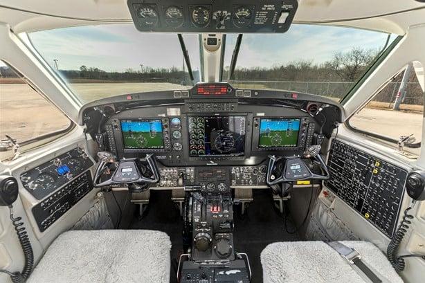 1998 BEECHCRAFT KING AIR 350 Photo 5