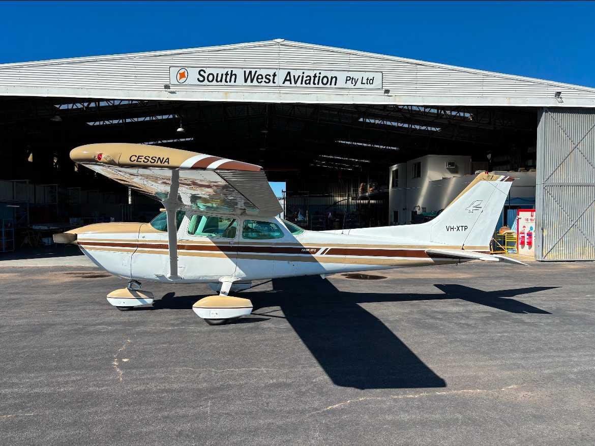 1979 CESSNA 172 HAWK XP Photo 2