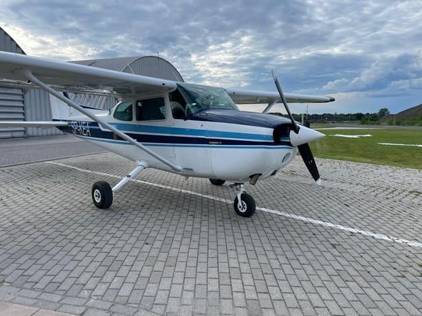 1979 CESSNA 172N SKYHAWK Photo 2