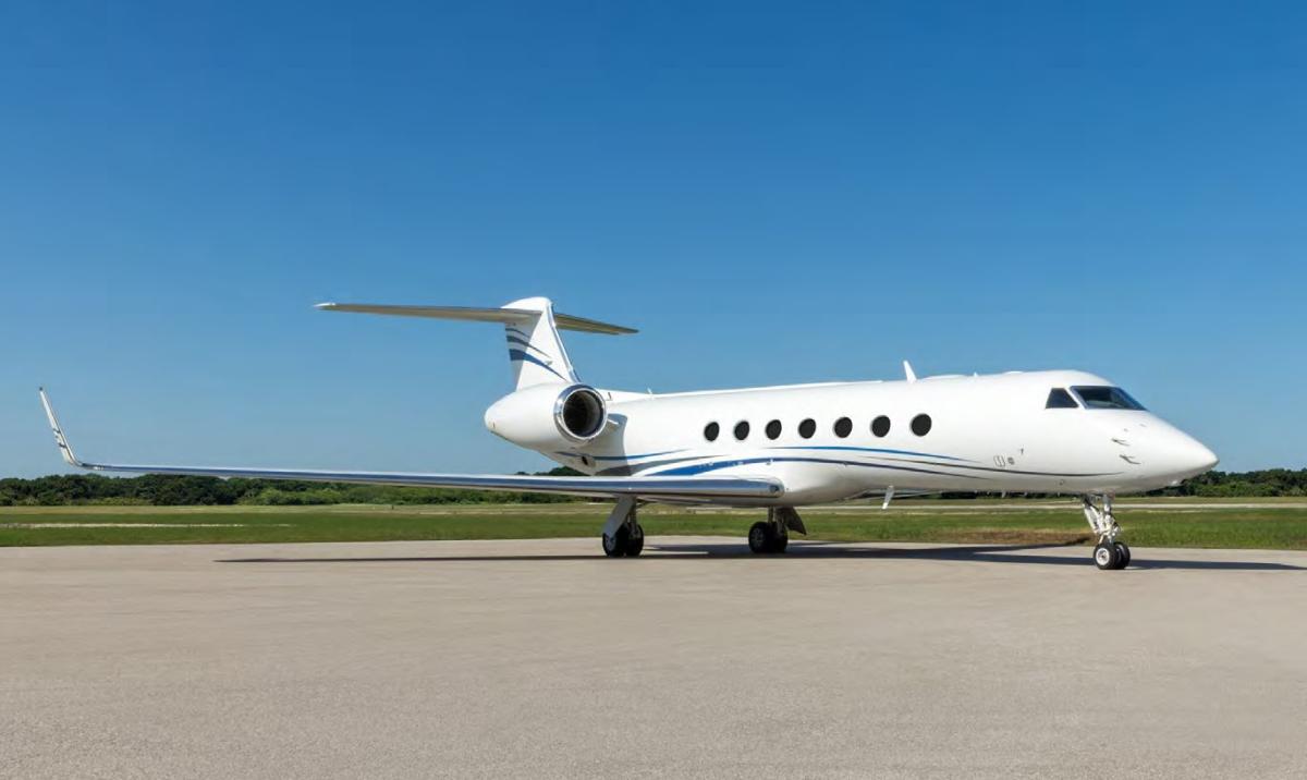 2014 Gulfstream G550 Photo 2