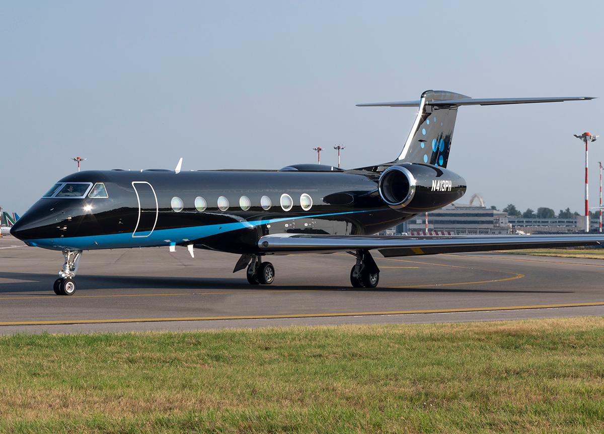 2012 Gulfstream G550 Photo 2