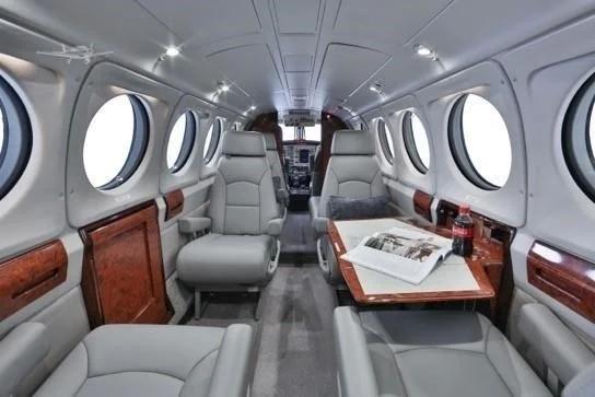 1983 BEECHCRAFT KING AIR B200 Photo 4