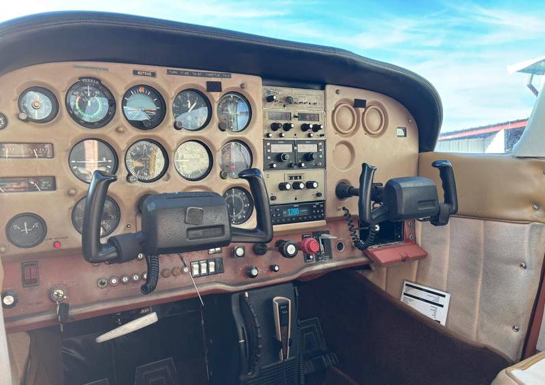 1979 Cessna 172N Photo 6