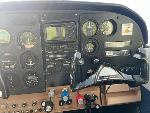 Cessna 180H Skywagon Photo 3