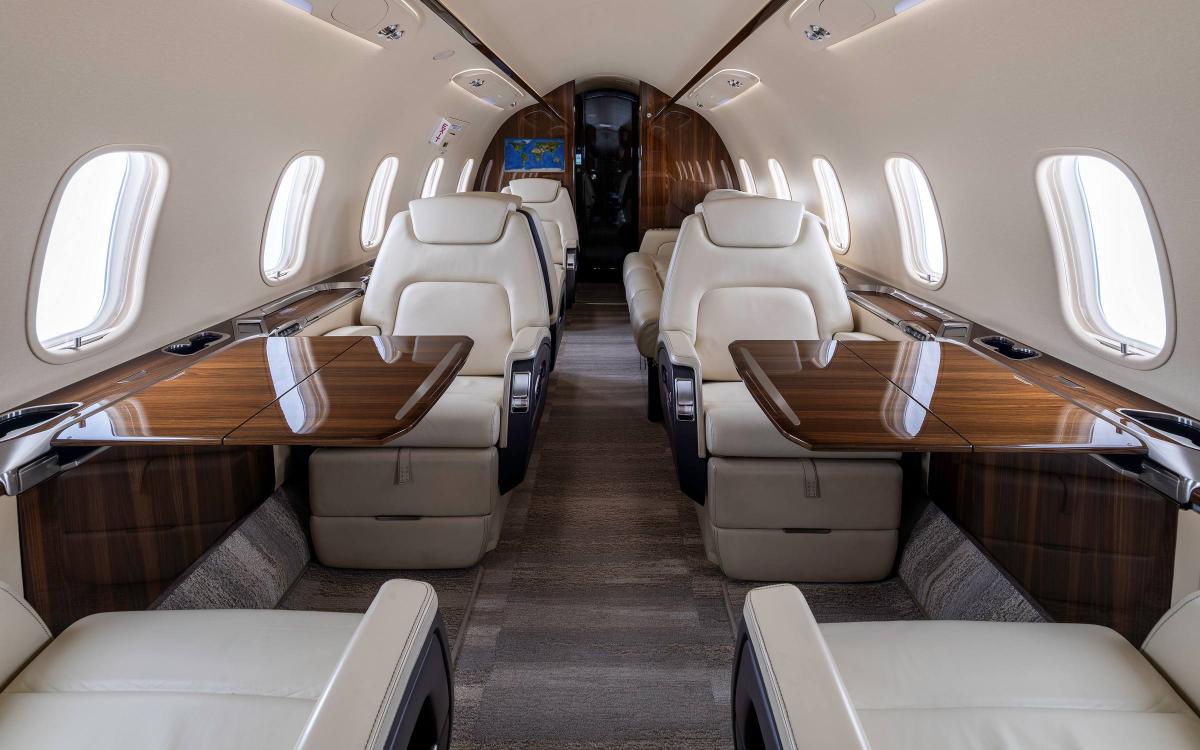 2015 BOMBARDIER CHALLENGER 350 Photo 4