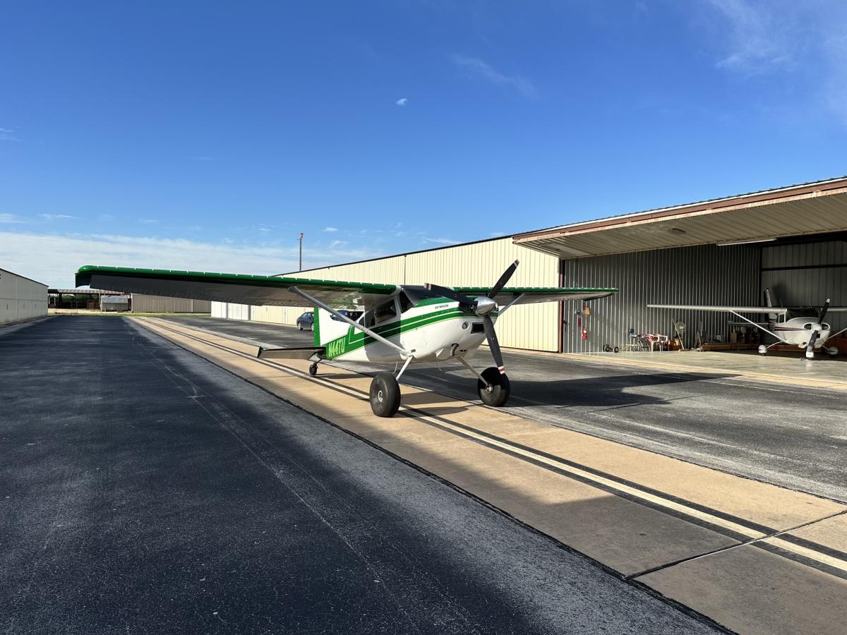 1978 Cessna A185F Photo 2