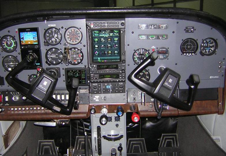 1979 Cessna TR182 Photo 7