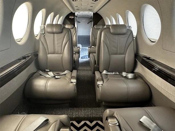 2021 BEECHCRAFT KING AIR 360 Photo 5