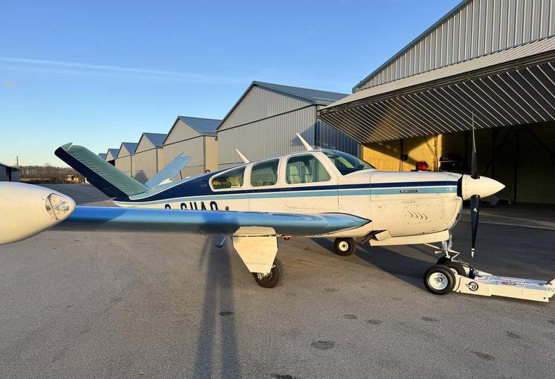 Beech V35B Bonanza Photo 4