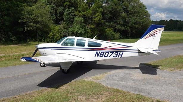 1992 BEECHCRAFT F33A BONANZA Photo 2