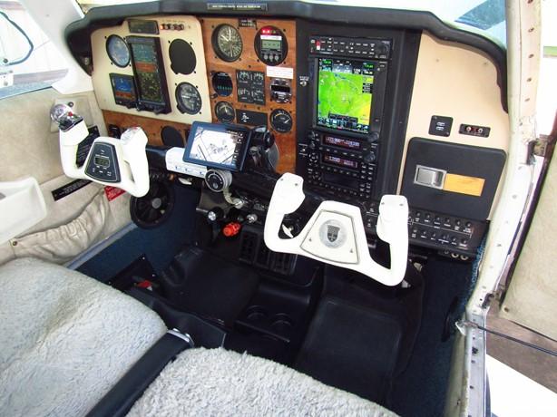 1982 BEECHCRAFT A36 BONANZA Photo 3