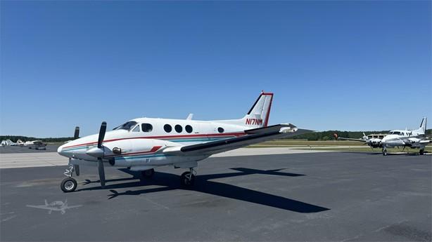 1977 BEECHCRAFT KING AIR E90 Photo 2