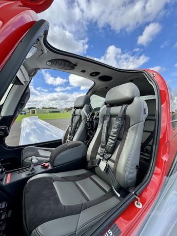 2021 CIRRUS SR22-G6 TURBO Photo 3