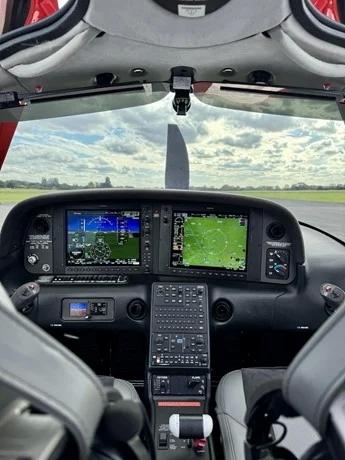 2021 CIRRUS SR22-G6 TURBO Photo 5