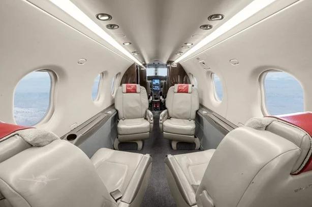 2010 PILATUS PC-12 NG Photo 3