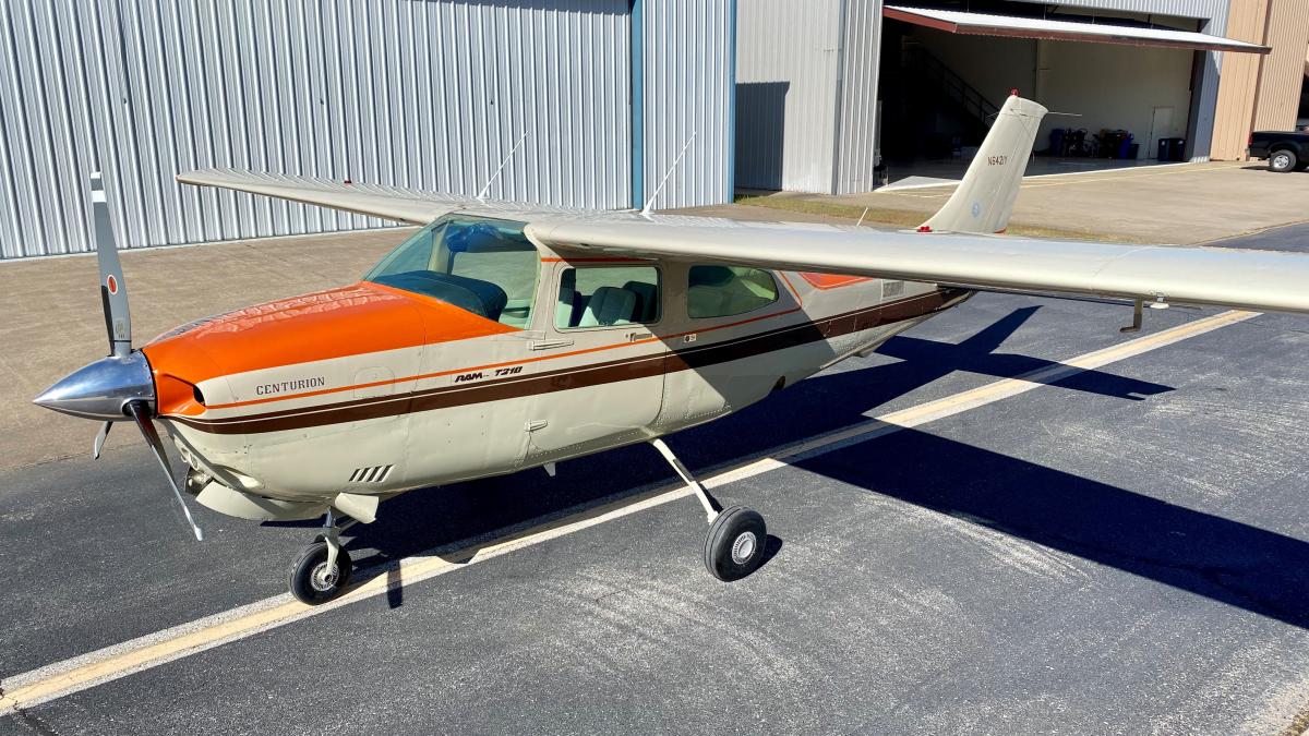 1981 Cessna T210N Photo 6