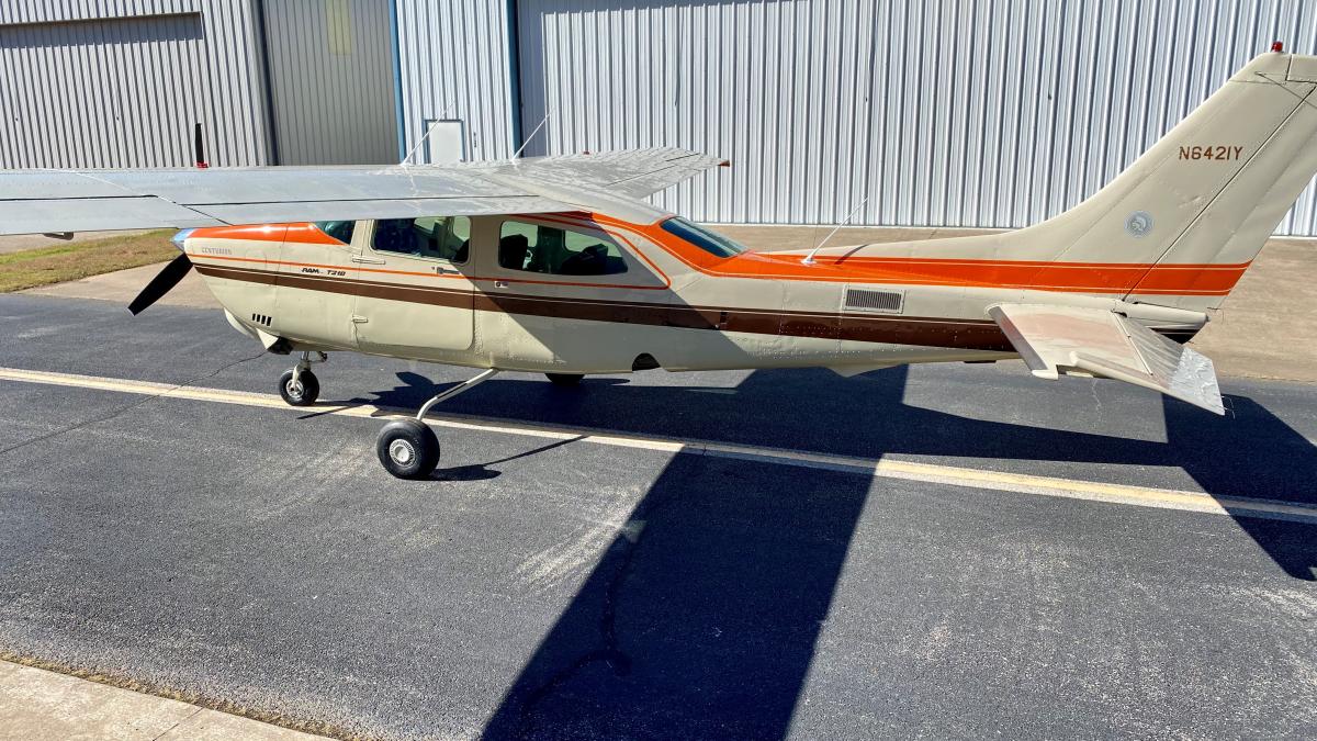 1981 Cessna T210N Photo 7