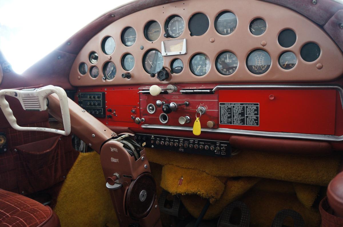 1950 Cessna 195A w/ 275HP Engine Photo 3