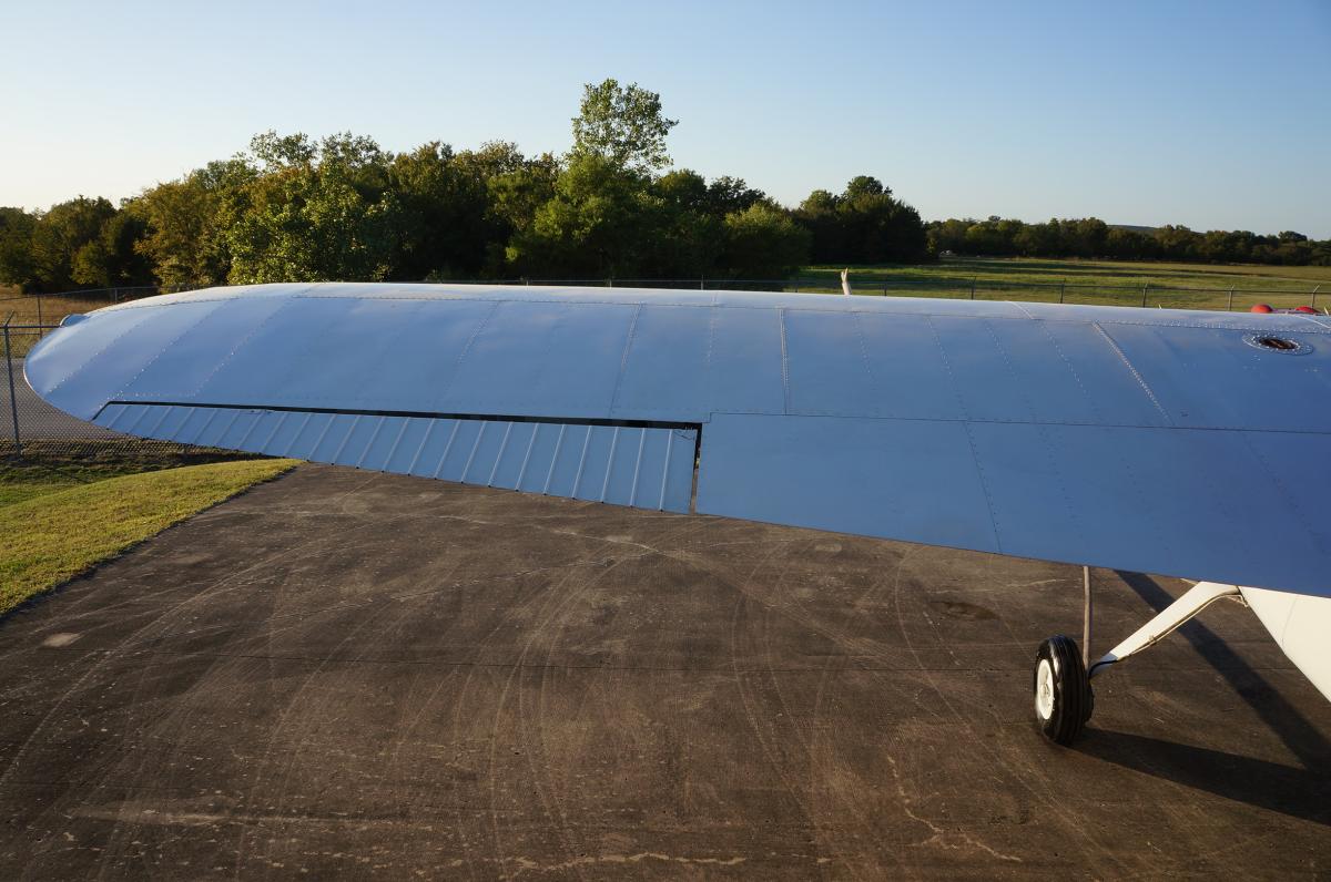 1950 Cessna 195A w/ 275HP Engine Photo 5