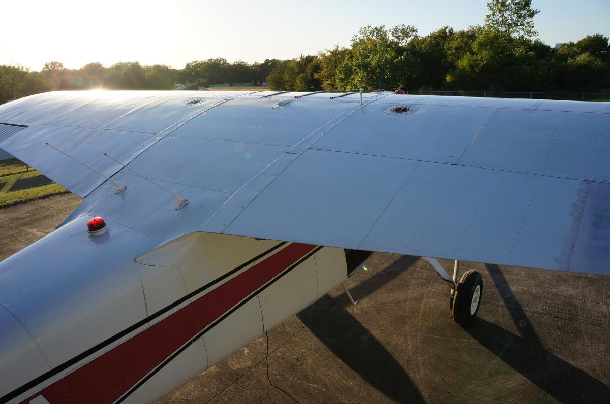 1950 Cessna 195A w/ 275HP Engine Photo 5