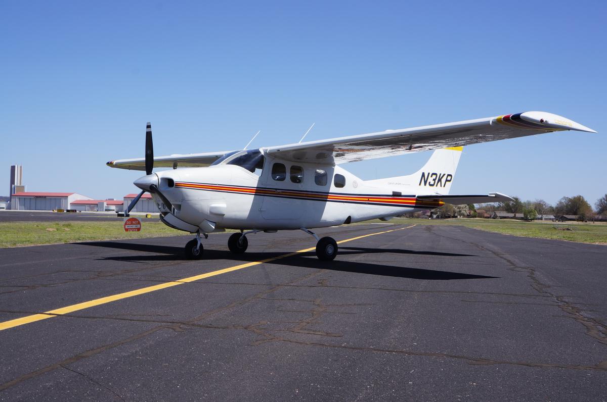 1981 Cessna P210N Photo 2