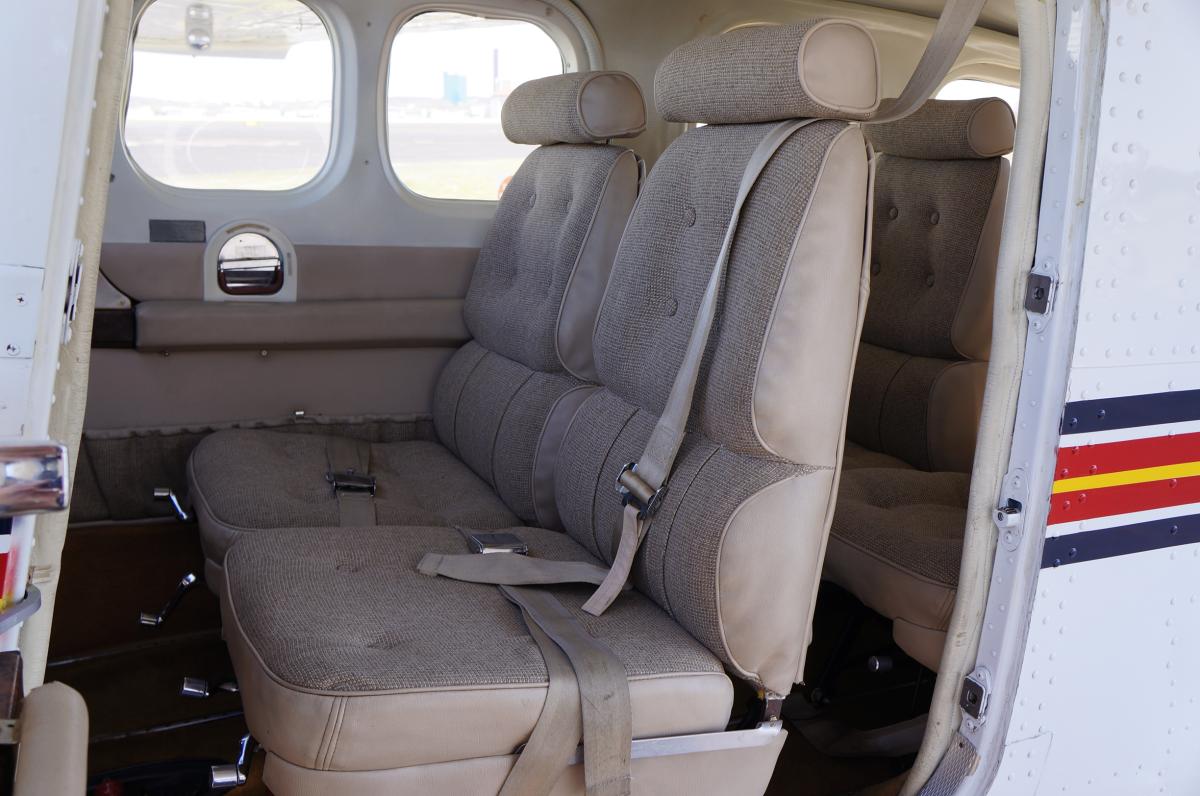 1981 Cessna P210N Photo 3