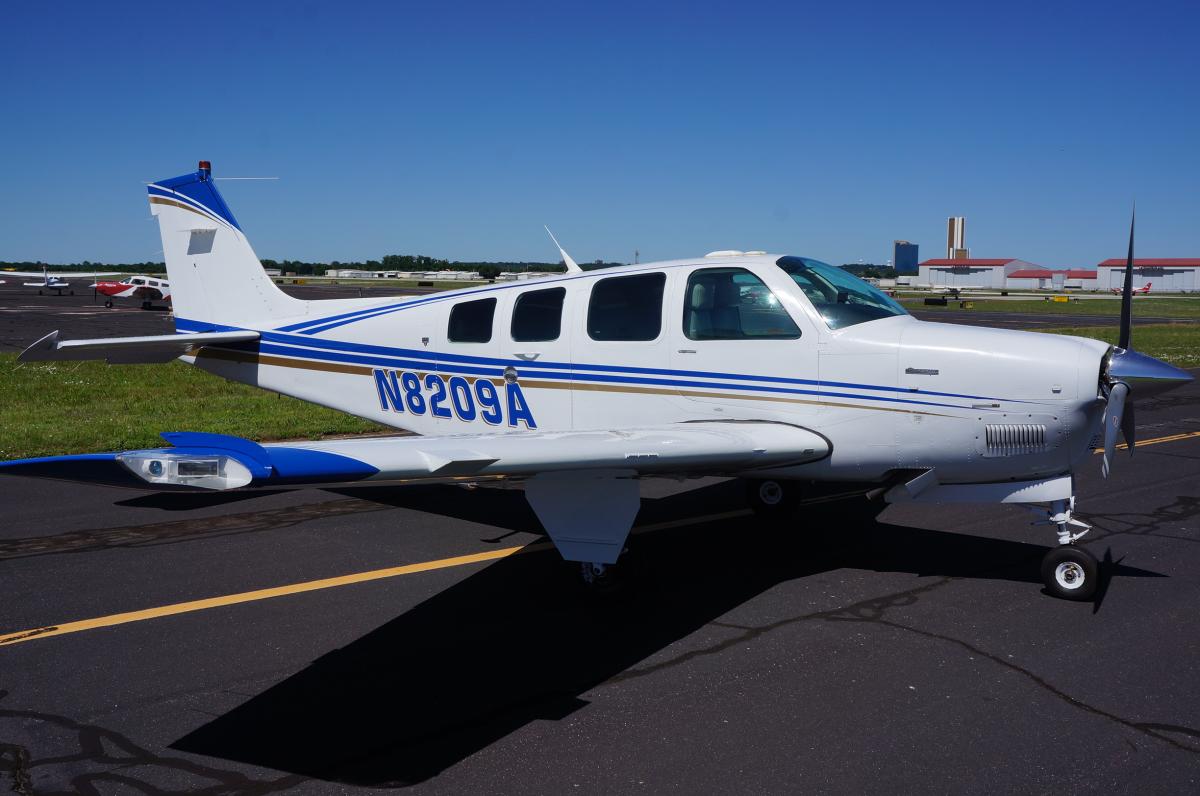 1993 Beechcraft A36 Bonanza Photo 5