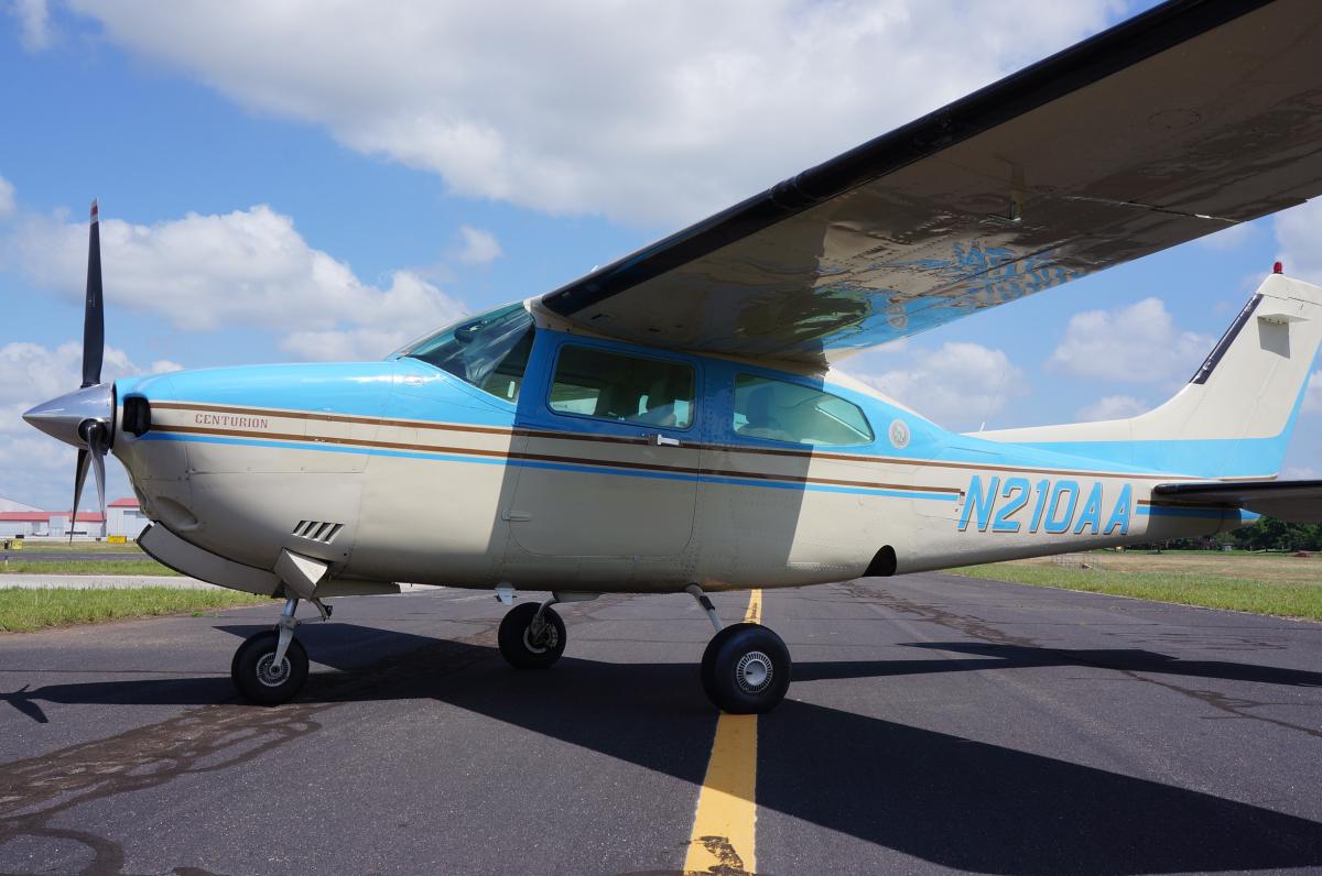 1982 Cessna T210N Photo 6