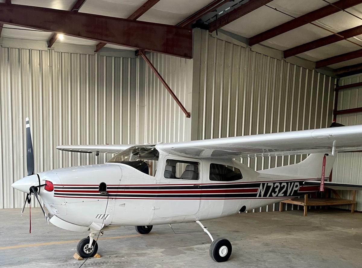 1977 Cessna Turbo 210 Photo 3