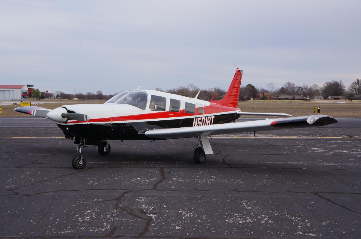 1977 Piper Lance Photo 2