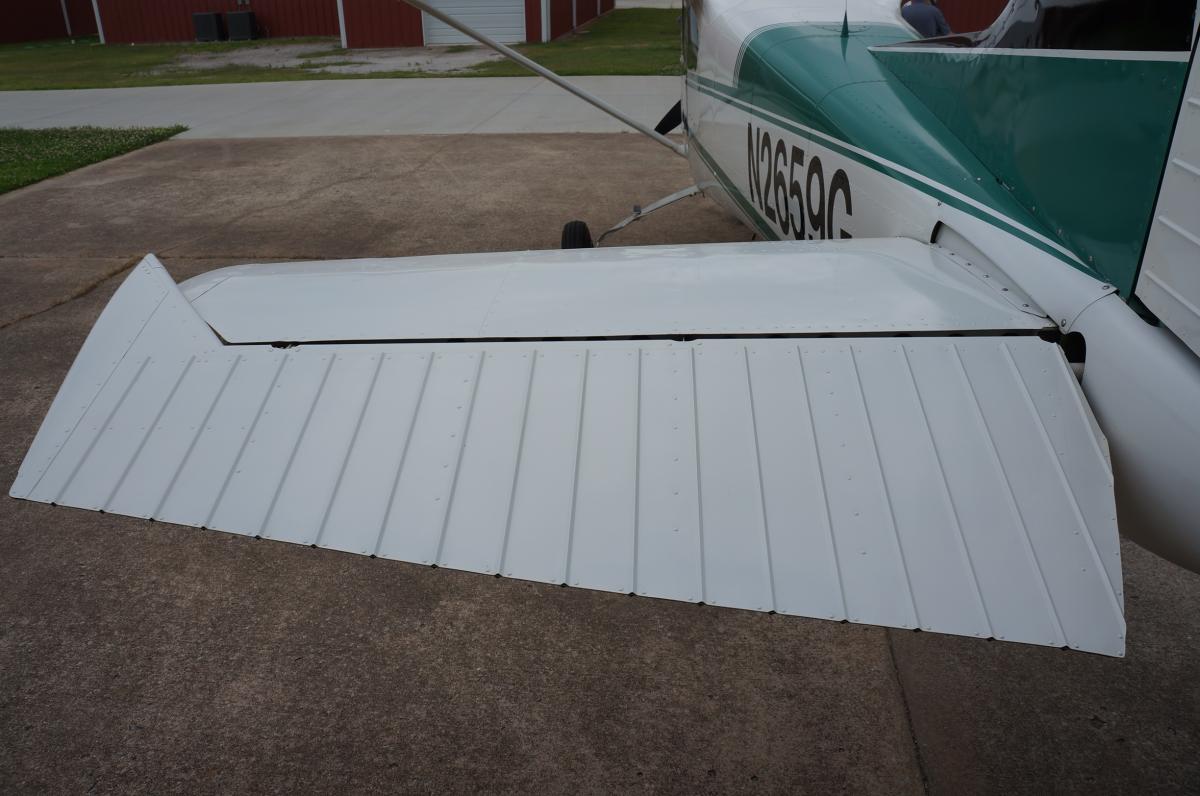 1959 Cessna 182 Skylane Photo 3