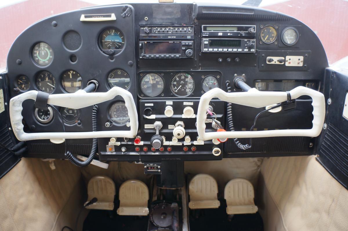 1959 Cessna 182 Skylane Photo 3