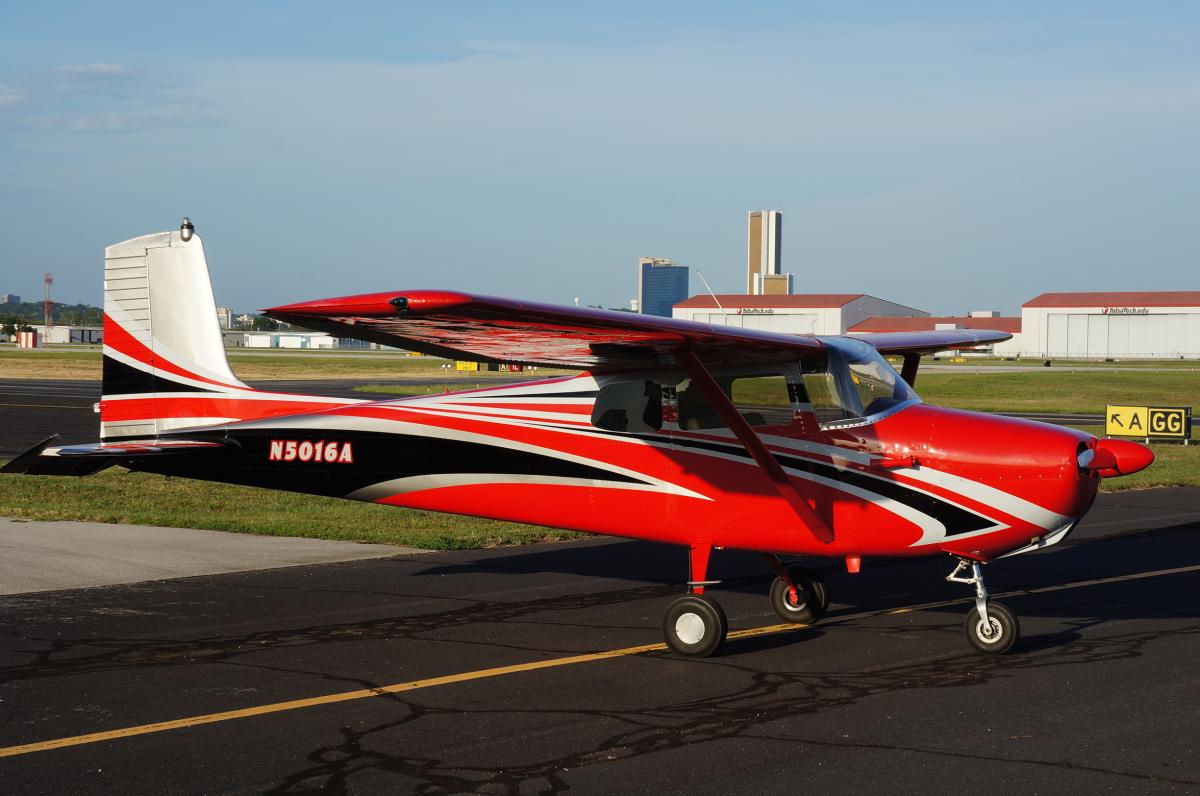 1955 Cessna 172 Skyhawk Photo 2