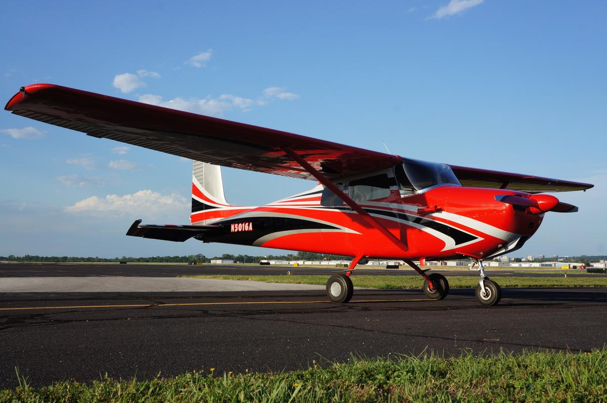 1955 Cessna 172 Skyhawk Photo 3