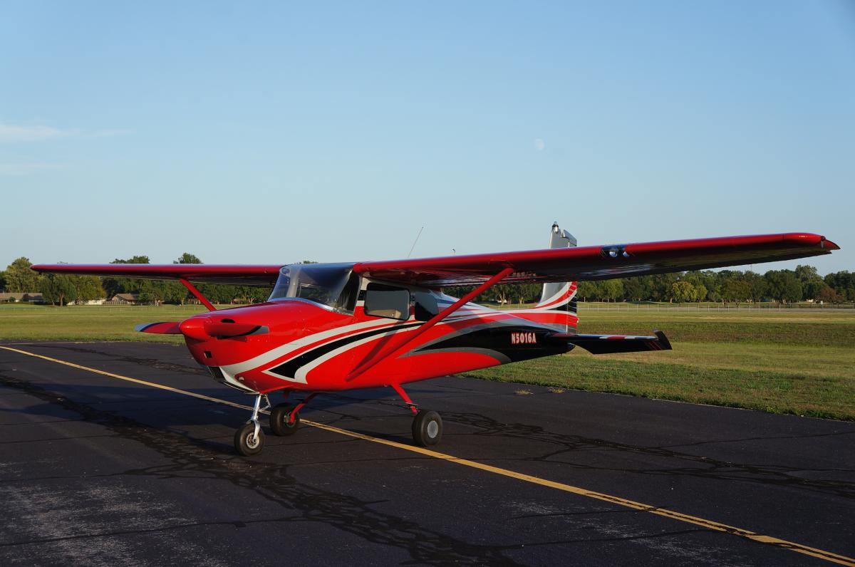 1955 Cessna 172 Skyhawk Photo 2