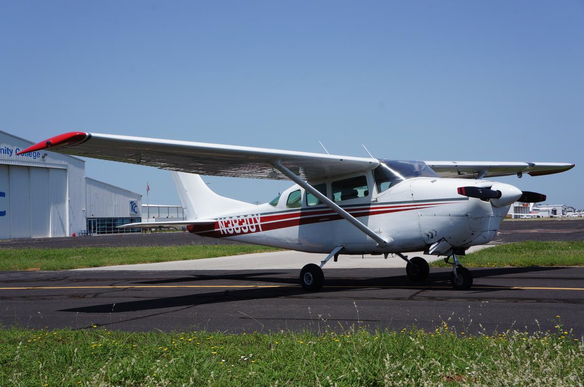 1964 Cessna 210D Photo 6