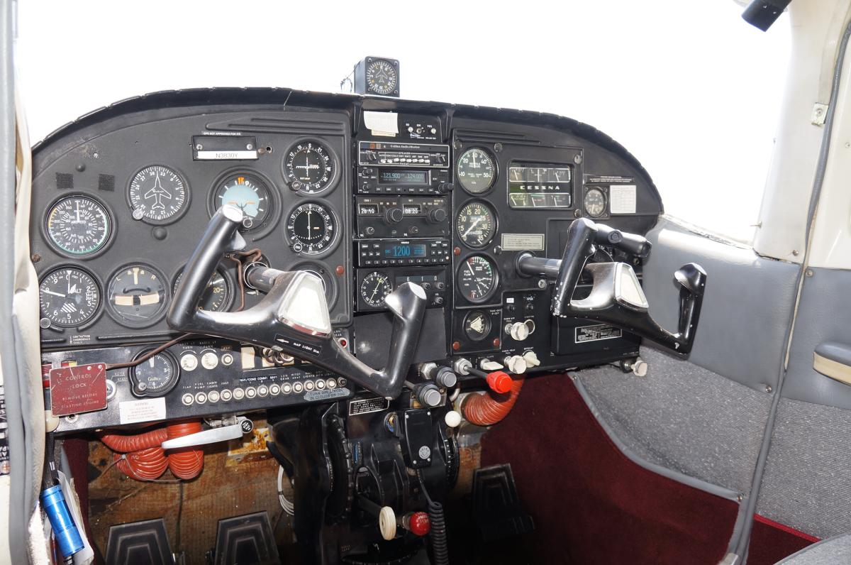 1964 Cessna 210D Photo 5