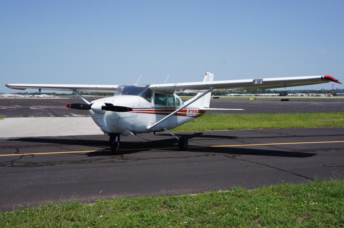 1964 Cessna 210D Photo 7